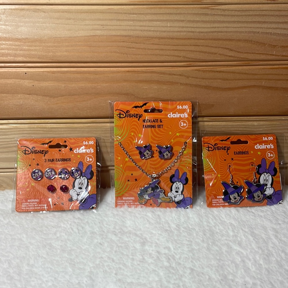 NIP Minnie Mouse Witch Necklace and Earrings Clair’s Disney 2022 Halloween